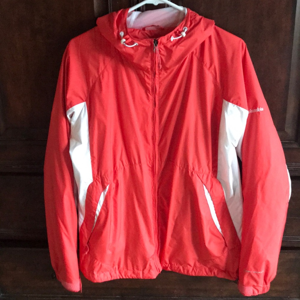Columbia lined hooded jacket